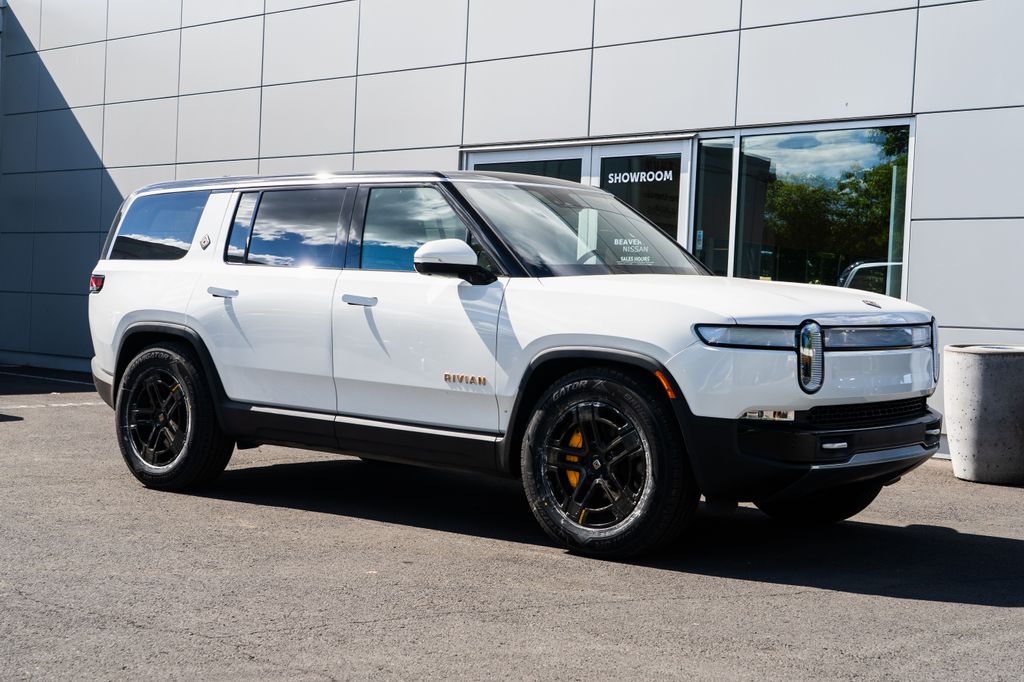 White 2024 Rivian R1S SUV / Crossover All-Wheel Drive 1-Speed Automatic