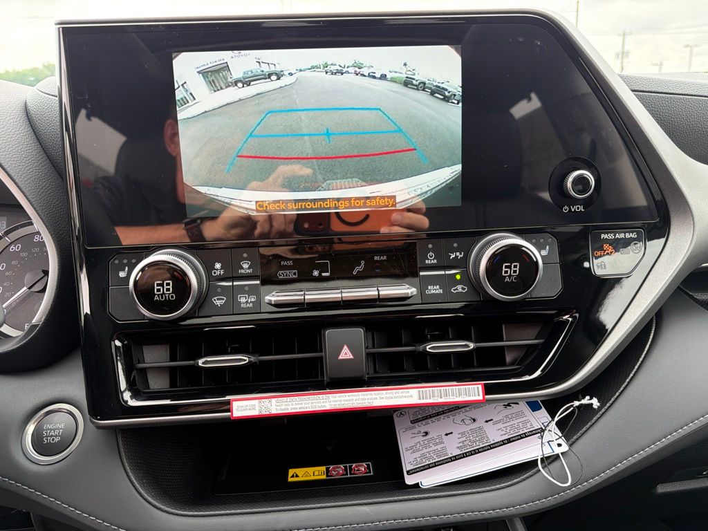 New 2026 Toyota Highlander SUV