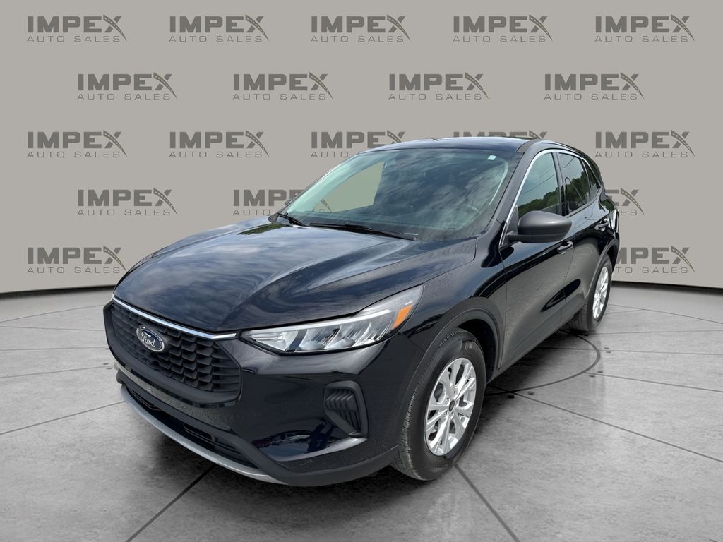 2023 Ford Escape Active FWD's photo