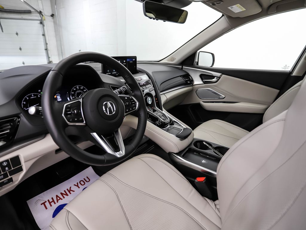 Thumbnail: 2025 Acura RDX - 10