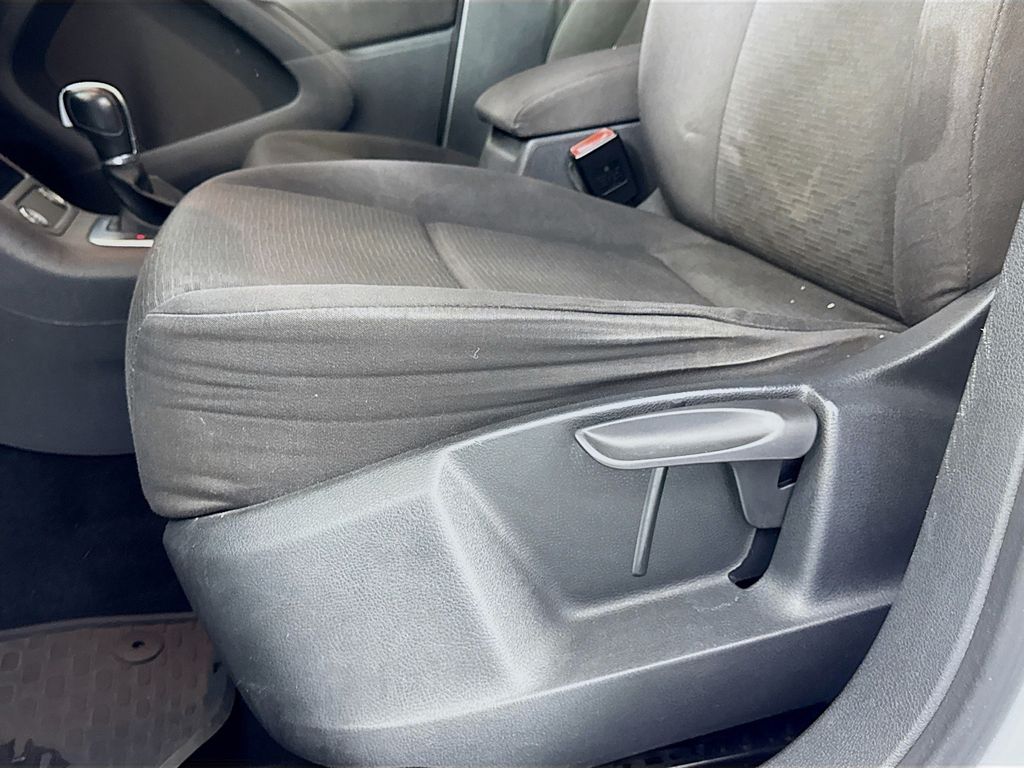 Used Car 2018 Volkswagen Tiguan Limited  2.0t For Sale Under $15,000 In Austin, Texas