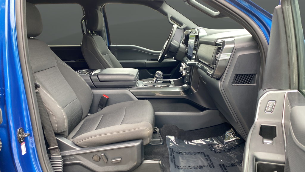 Certified Used 2023 Atlas Blue Metallic Ford XLT image 24