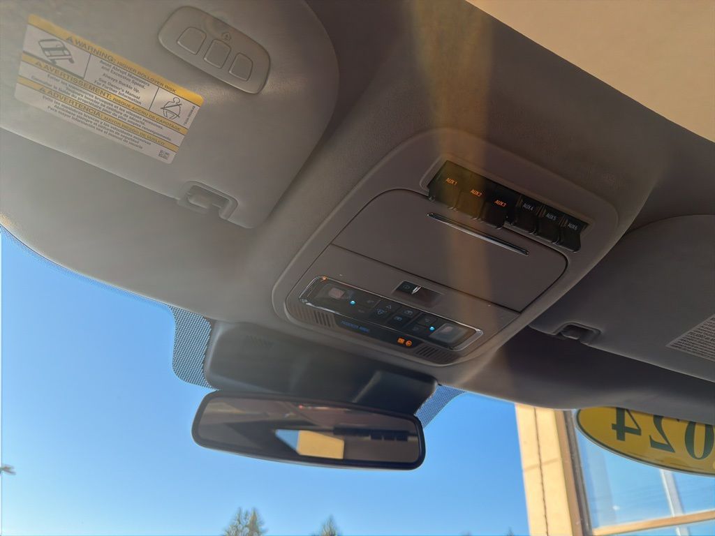 Thumbnail: 2024 Ford Econoline - 14