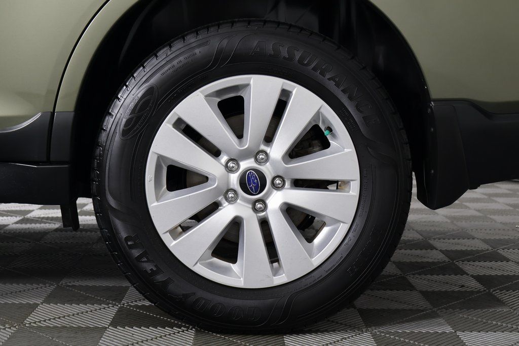 Thumbnail: 2018 Subaru Outback - 16