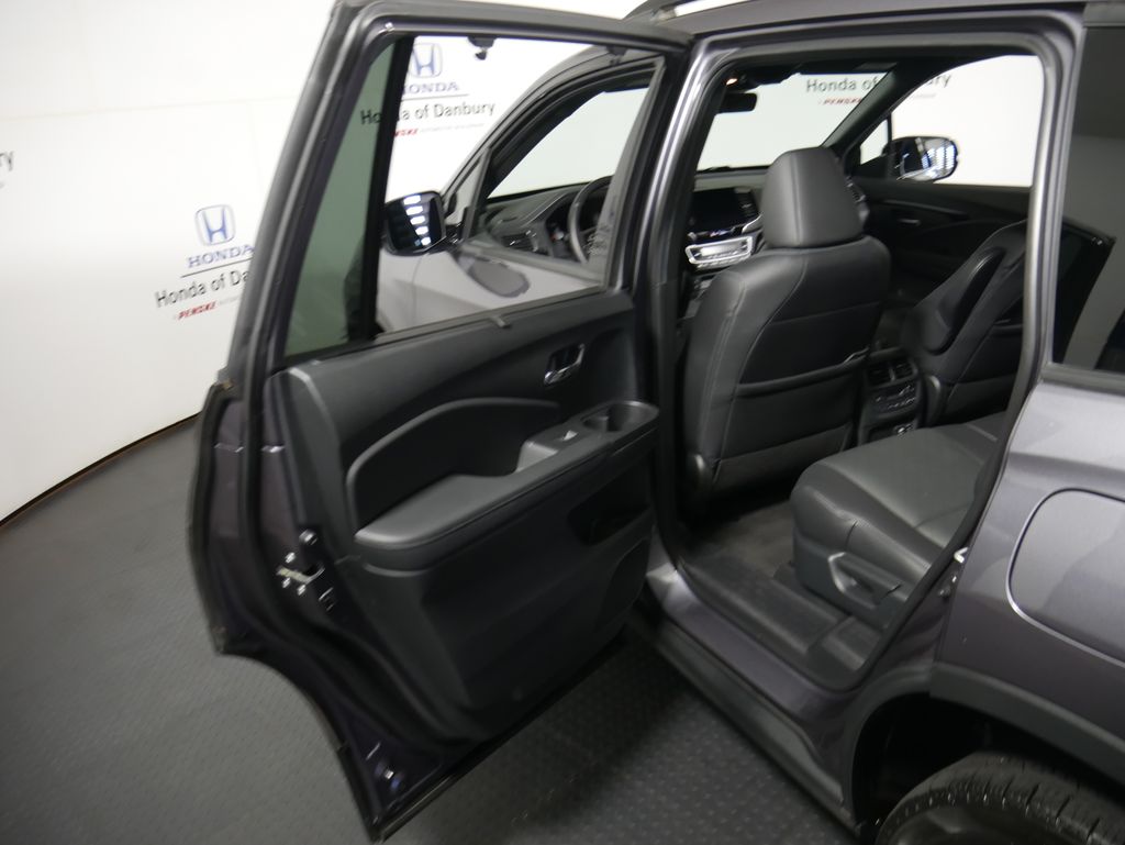 Thumbnail: 2020 Honda Passport - 9
