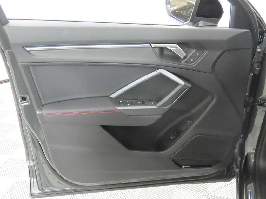 Thumbnail: 2025 Audi Q3 - 29