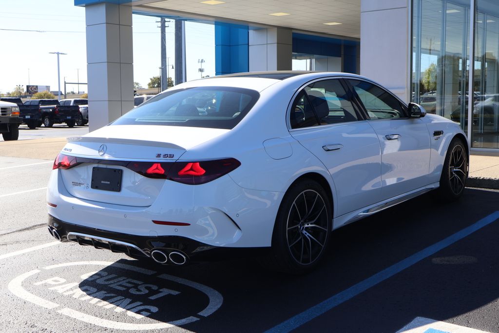 Thumbnail: 2025 Mercedes-Benz E-Class - 8