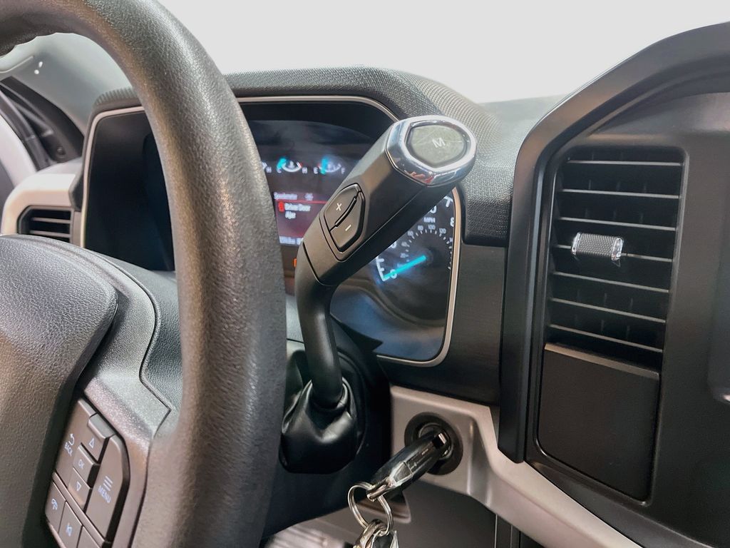 Used 2022 Oxford White Ford XL image 16