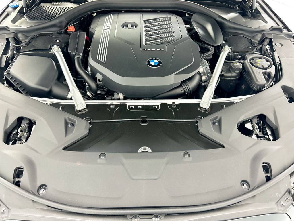 Thumbnail: 2026 BMW 8 Series - 28