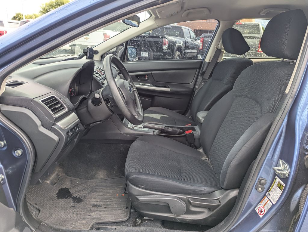 2016 Subaru Impreza 2.0i 24