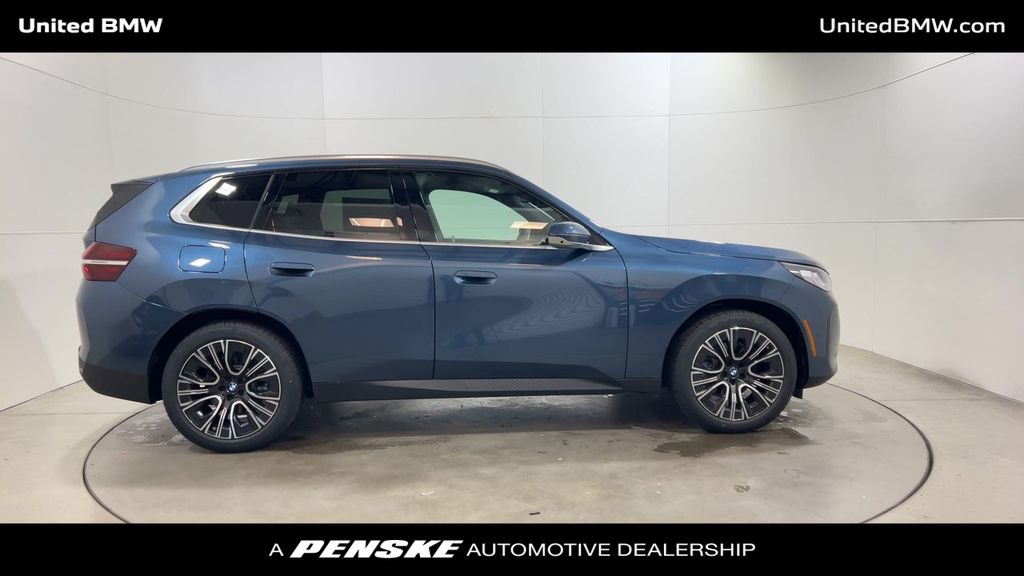 Thumbnail: 2025 BMW X3 - 9