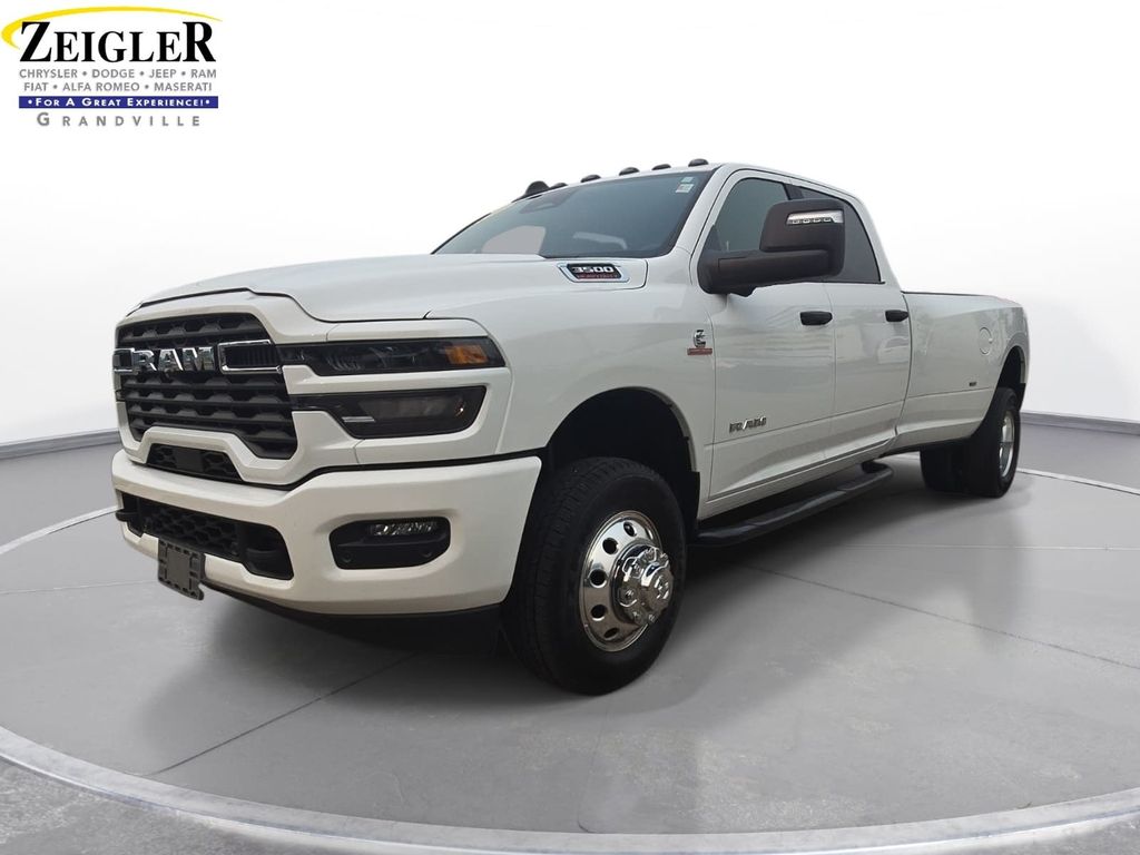 Bright White Clearcoat 2025 RAM 3500 Pickup Truck Four-Wheel Drive 8-Speed Automatic