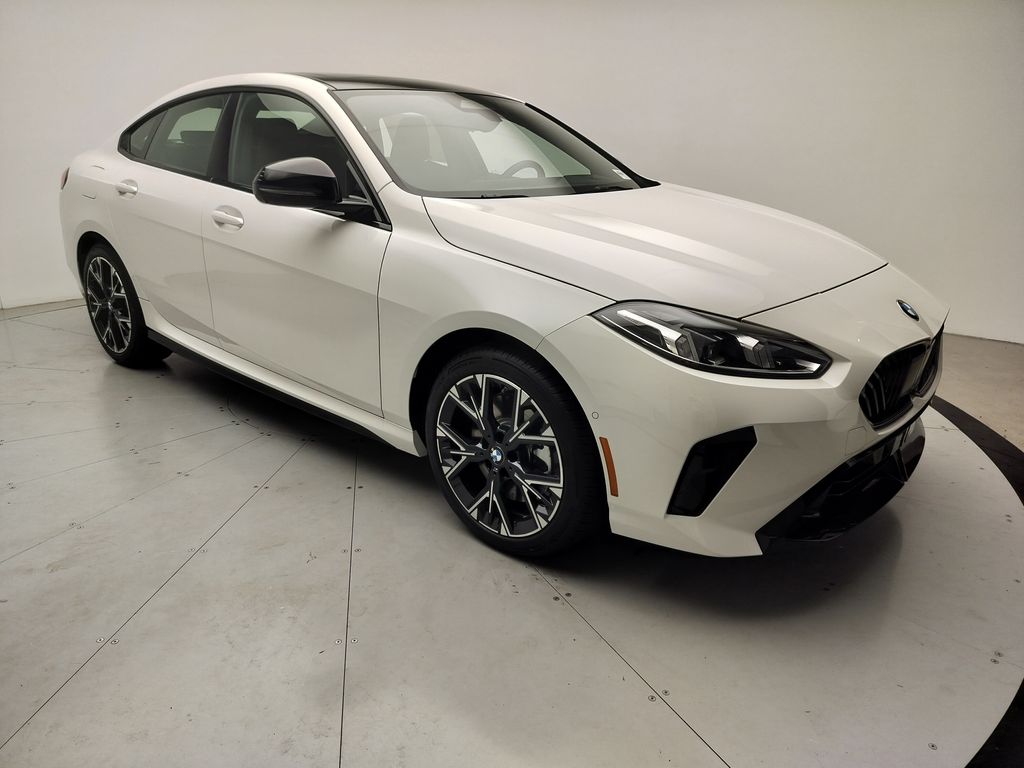 Thumbnail: 2026 BMW 2 Series - 2