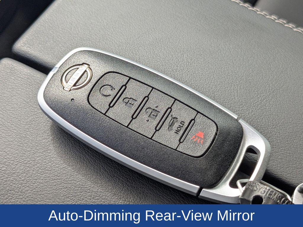 2024 Nissan Rogue SL FWD