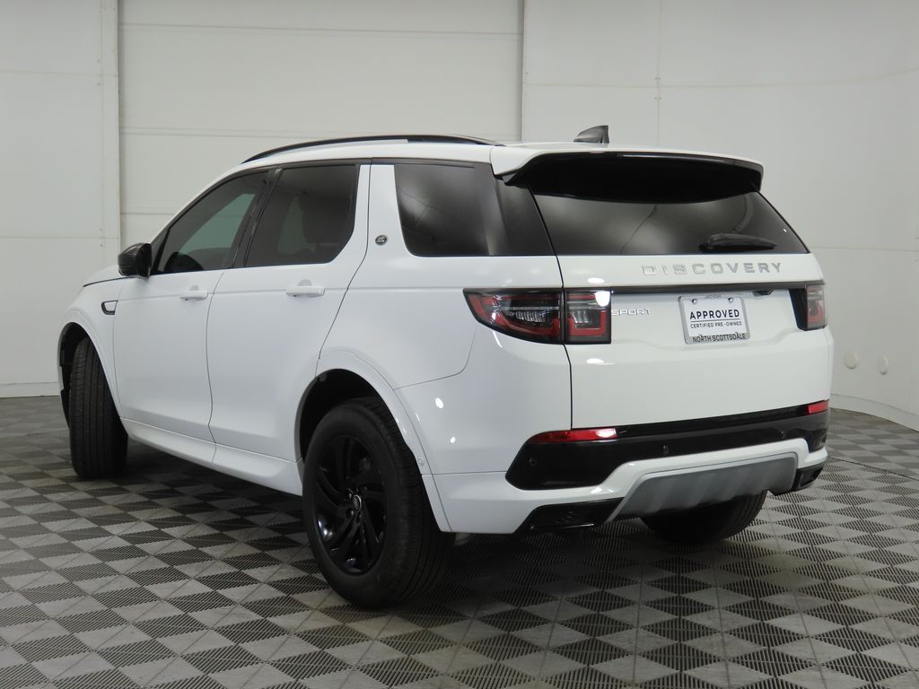 Thumbnail: 2024 Land Rover Discovery Sport - 7