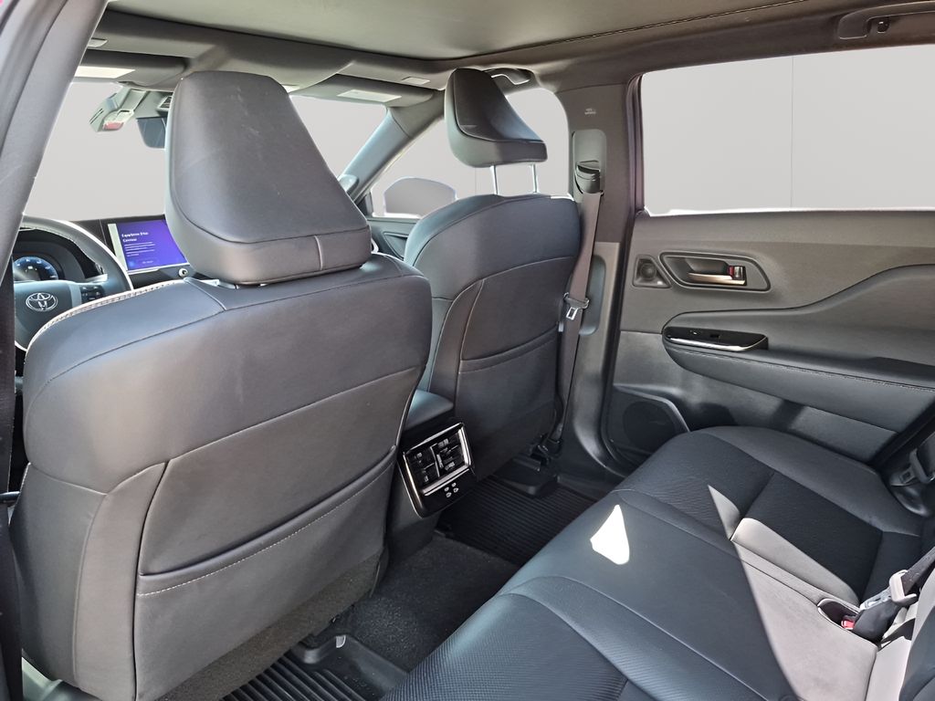 Used Car 2025 Toyota Crown Signia  Limited For Sale Under $50,000 In Austin, Texas