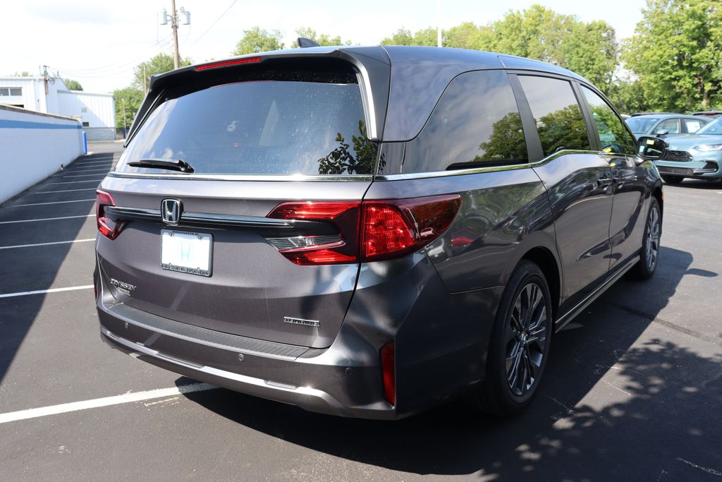 2025 Honda Odyssey Touring 5