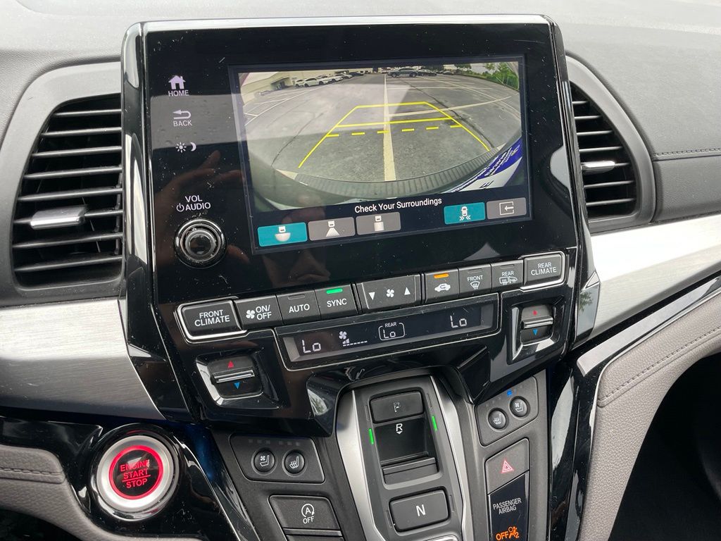 Thumbnail: 2019 Honda Odyssey - 17