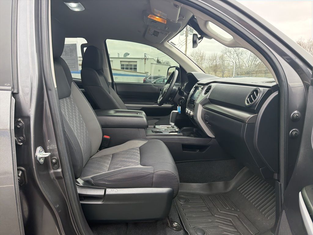 Thumbnail: 2021 Toyota Tundra - 24