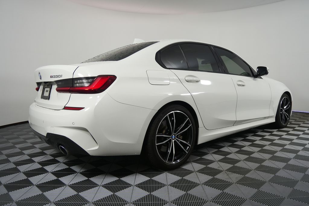2019 BMW 3 Series 330i 3