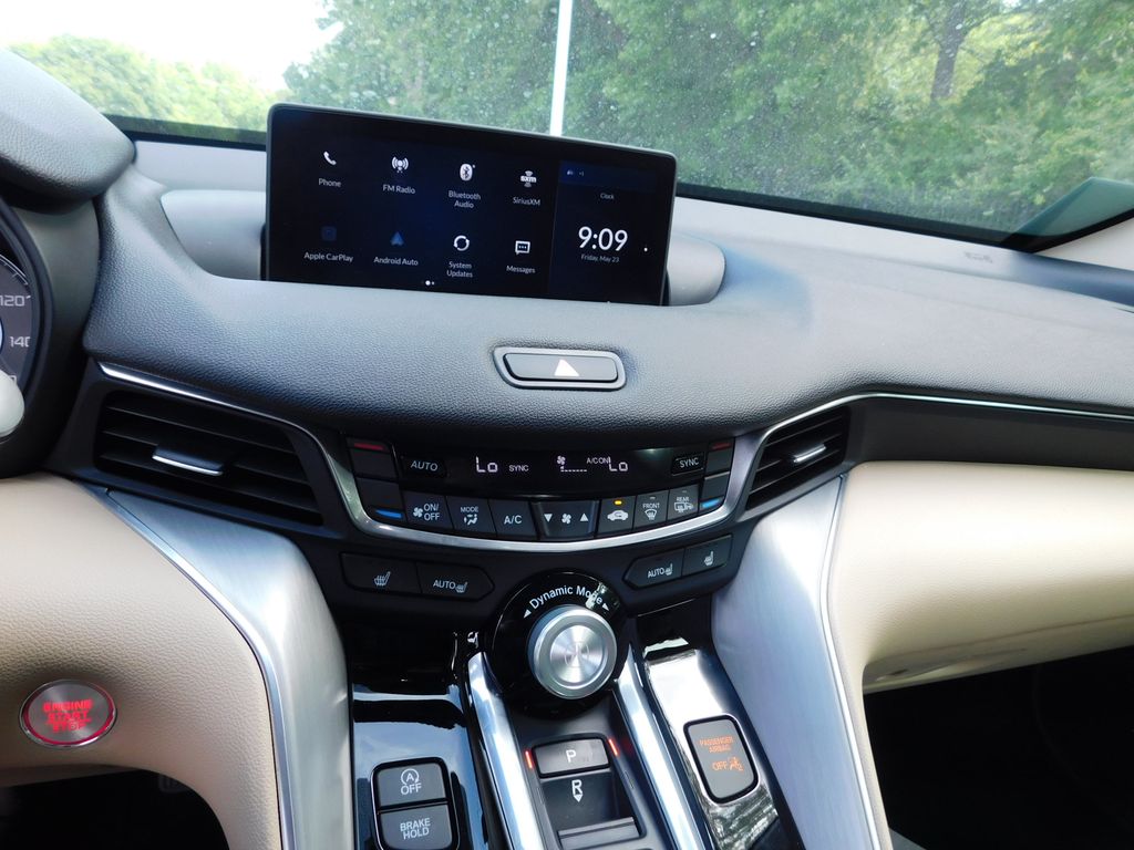 2022 Acura TLX Base 8