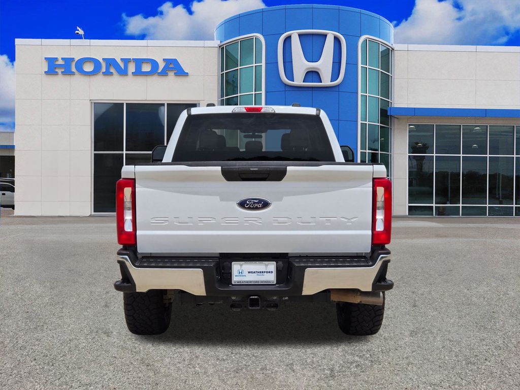 Used 2024 Ford F-250SD Truck