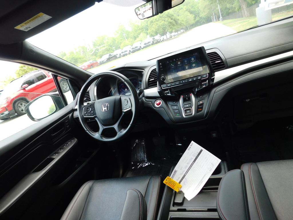 2023 Honda Odyssey Sport 3