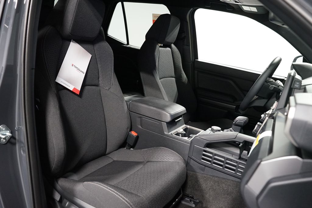 Thumbnail: 2025 Toyota 4Runner - 29