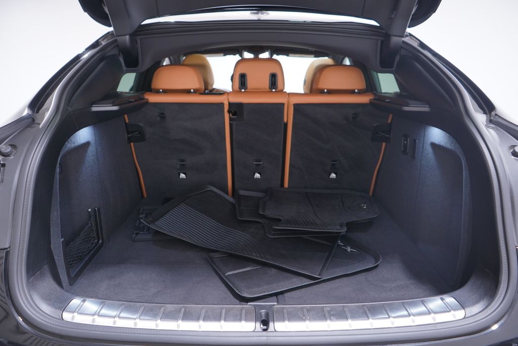 Thumbnail: 2023 BMW X4 - 23