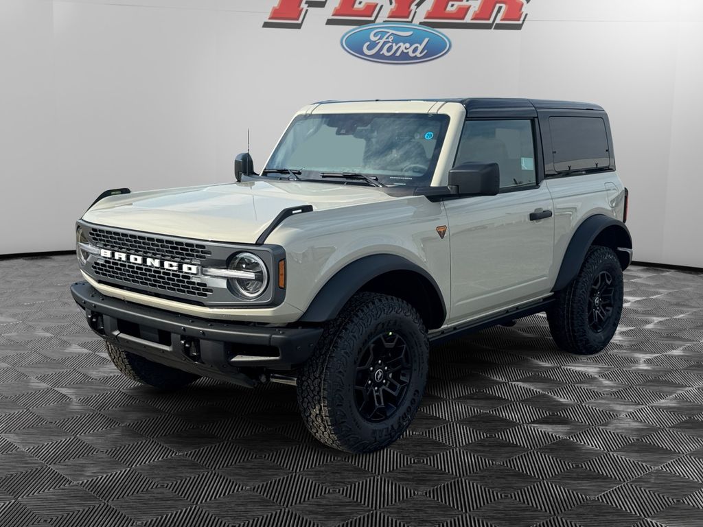 Desert Sand 2026 Ford Bronco SUV / Crossover Four-Wheel Drive Automatic
