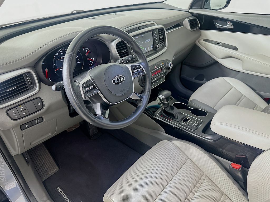 2020 Kia Sorento SX 9