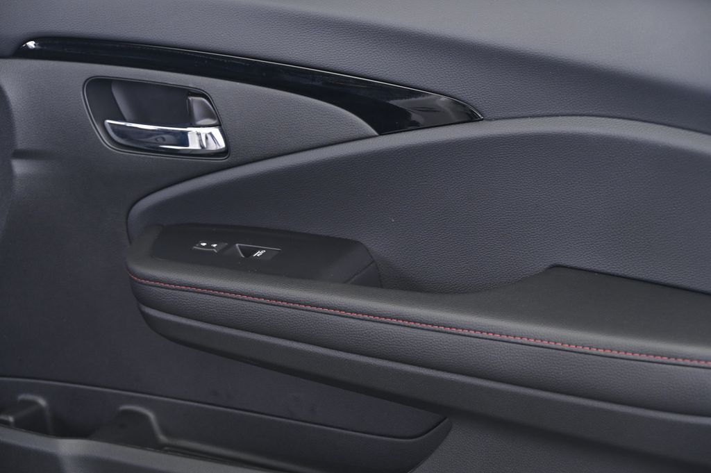 Thumbnail: 2024 Honda Ridgeline - 24