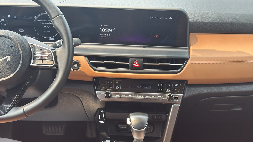 Used 2025 Kia Seltos SUV