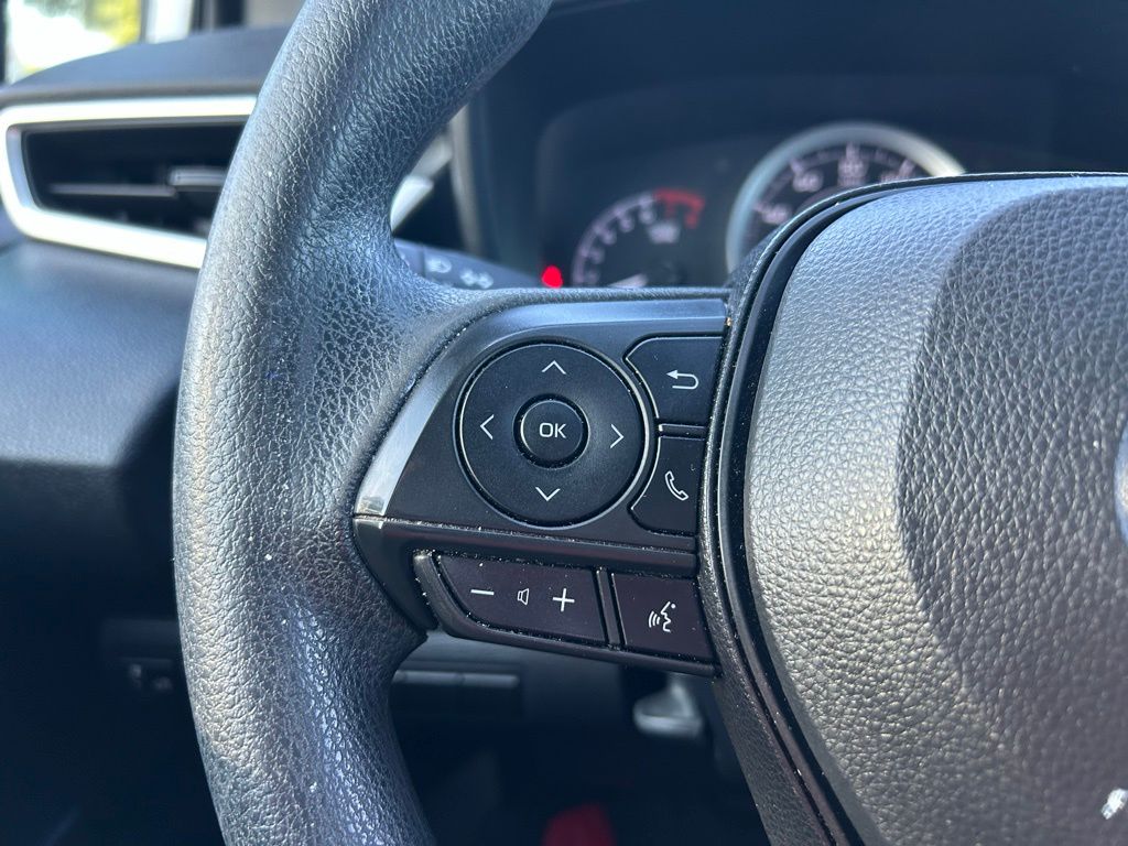 Thumbnail: 2021 Toyota Corolla - 17