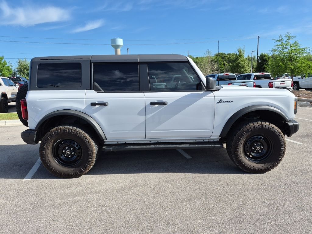 Used Car 2022 Ford Bronco  Black Diamond For Sale Under $35,000 In Austin, Texas