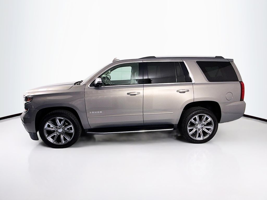Thumbnail: 2017 Chevrolet Tahoe - 8