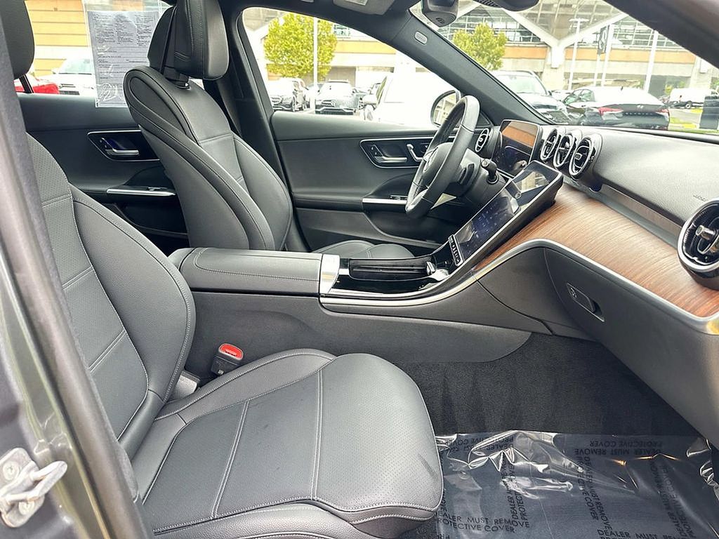 Thumbnail: 2024 Mercedes-Benz C-Class - 21