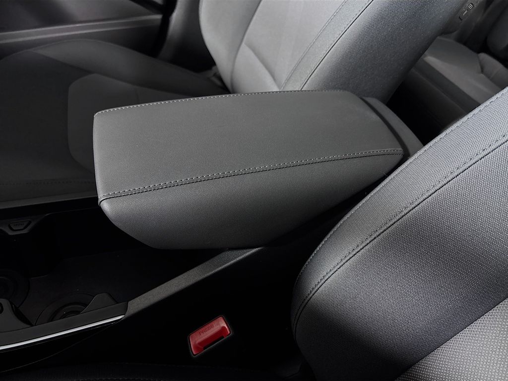 2024 Kia Niro LX