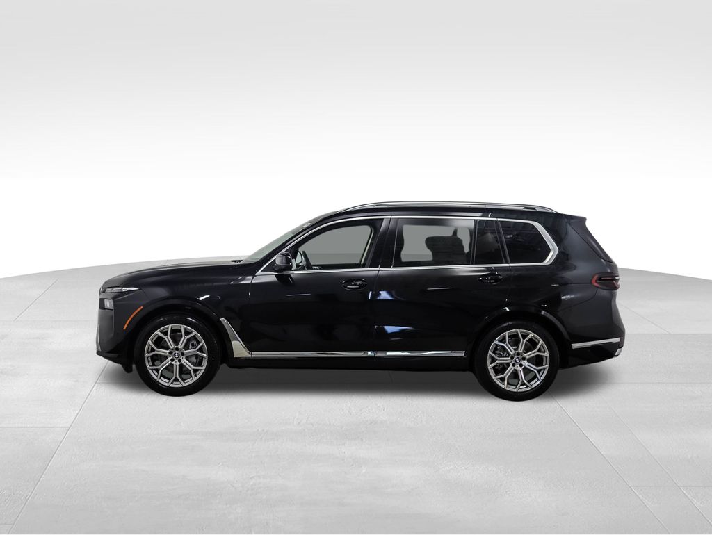 2025 BMW X7 xDrive40i 2