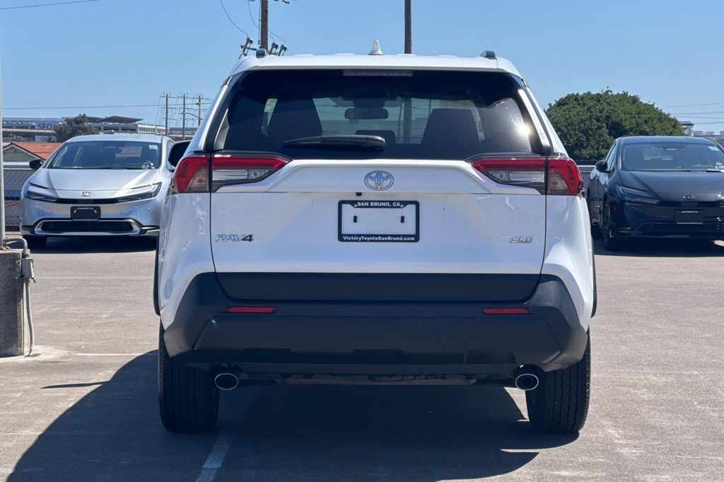 Certified Used 2025 White Toyota XLE image 5