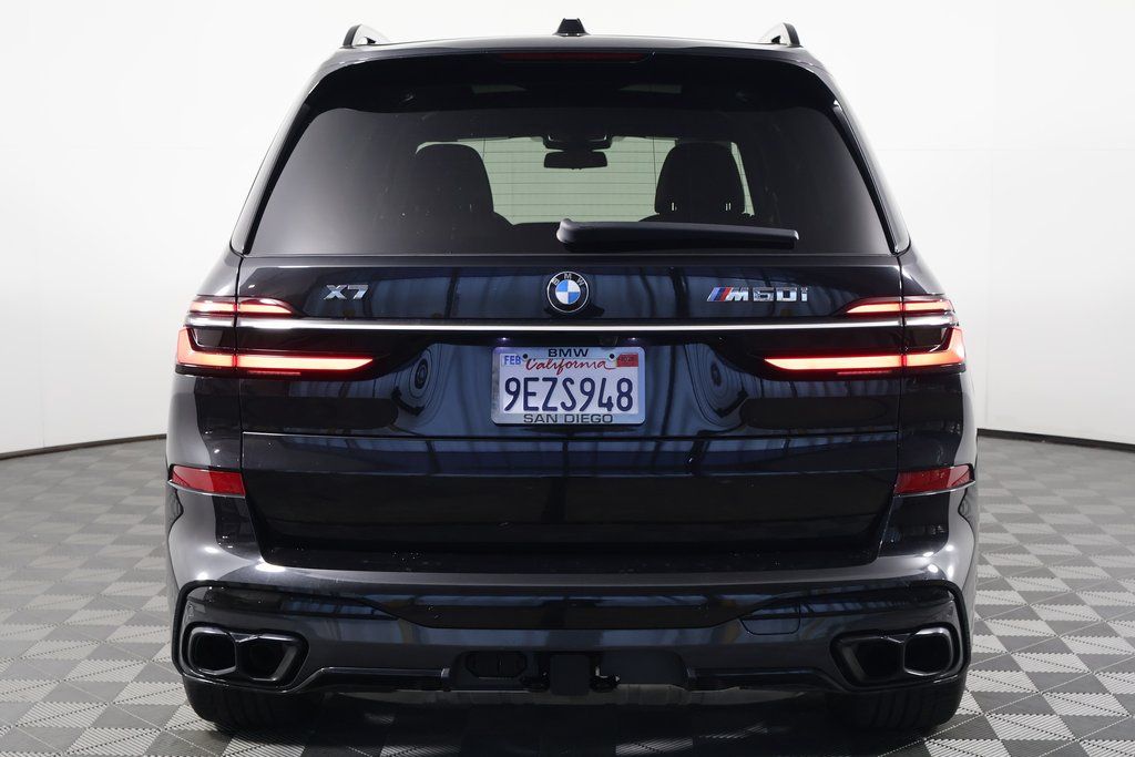 2023 BMW X7 M60i 5