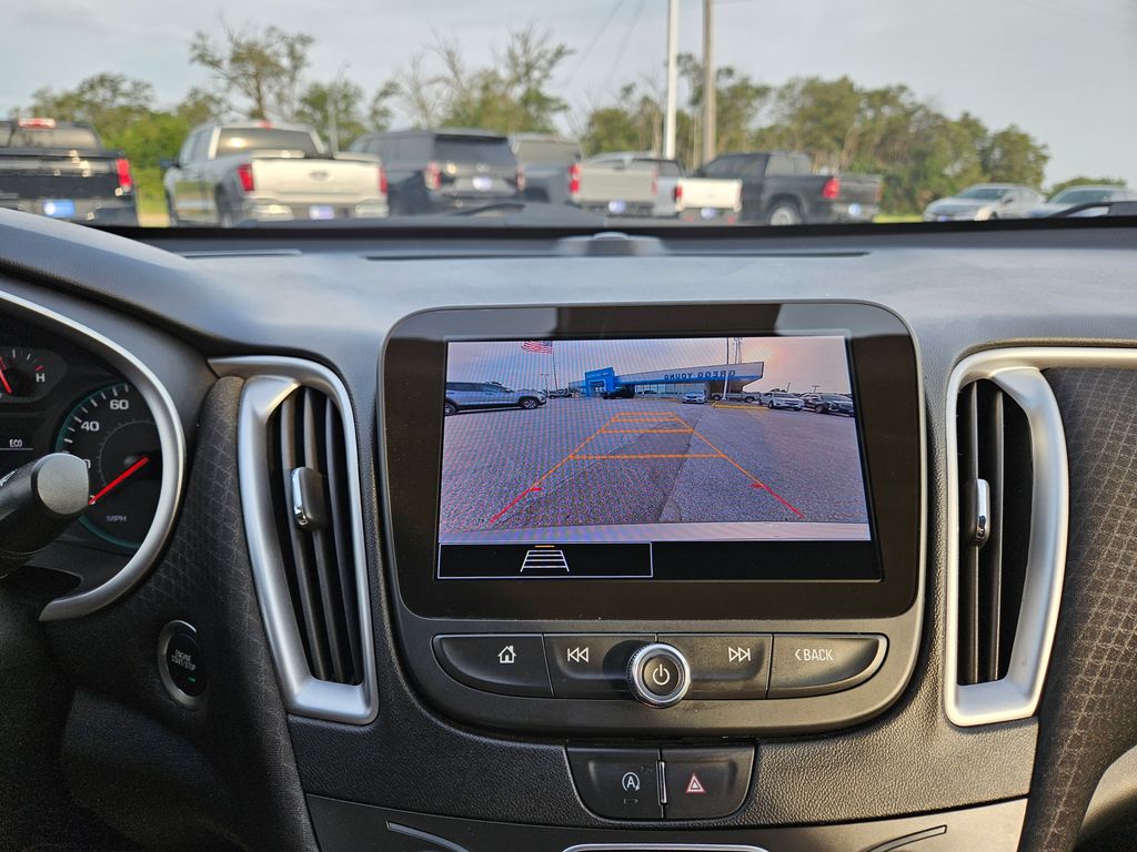 Used 2024 Chevrolet Malibu Sedan