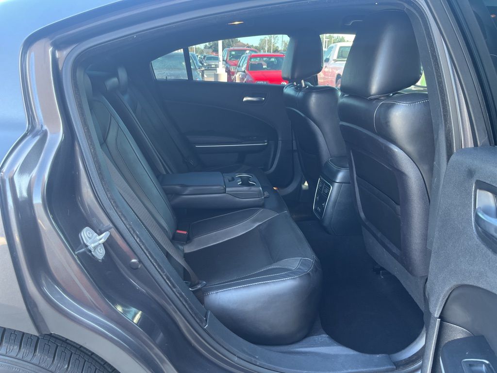 Thumbnail: 2020 Dodge Charger - 16