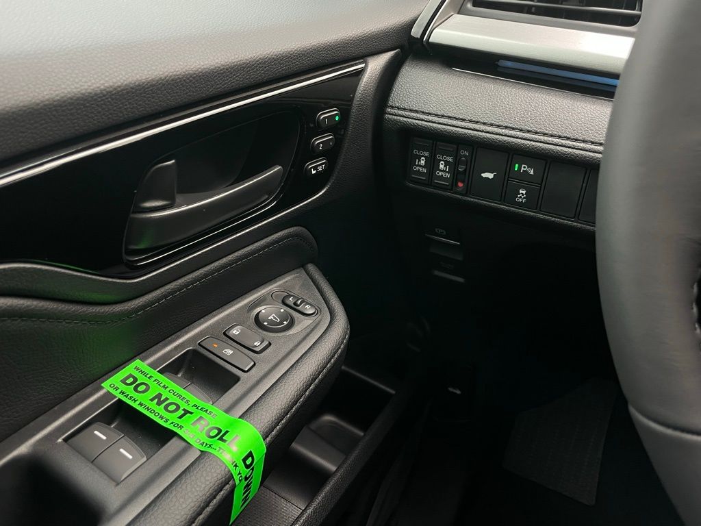 Thumbnail: 2026 Honda Odyssey - 21