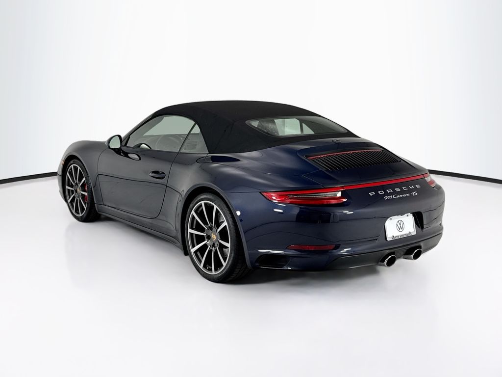 Thumbnail: 2017 Porsche 911 - 15