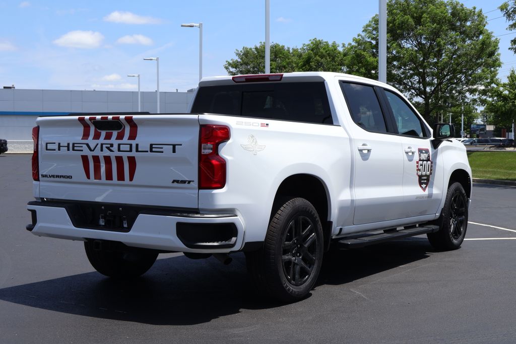 Thumbnail: 2026 Chevrolet Silverado 1500 - 8