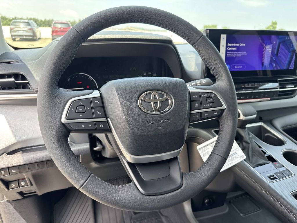 2026 Toyota Sienna XLE Green at Toyota of Kenner