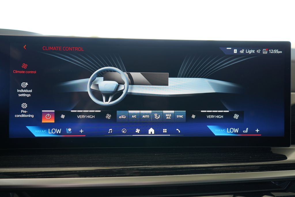 Thumbnail: 2026 BMW X7 - 18