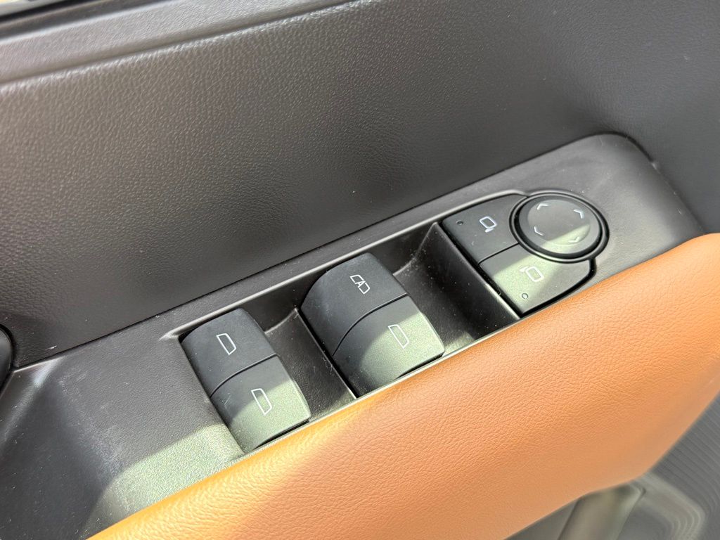 2024 GMC Canyon