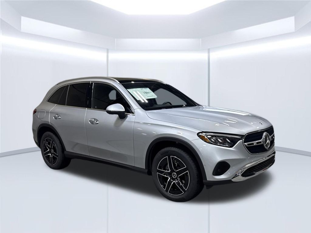 Thumbnail: 2027 Mercedes-Benz GLC - 7